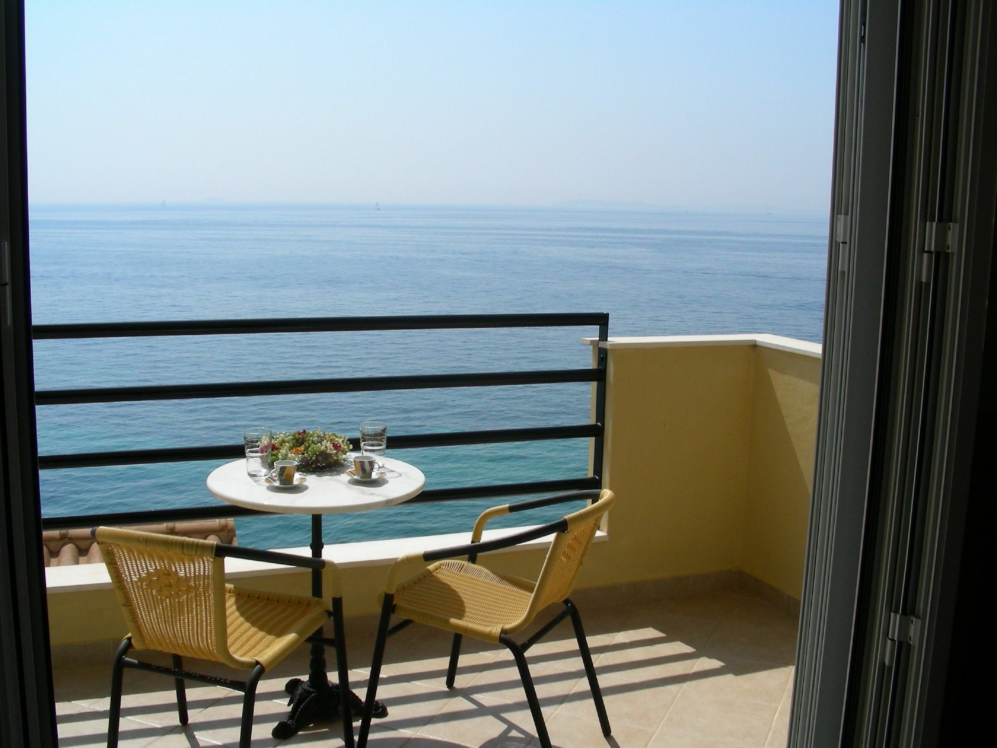 Glyfa Beach Villas Barbati Exterior foto